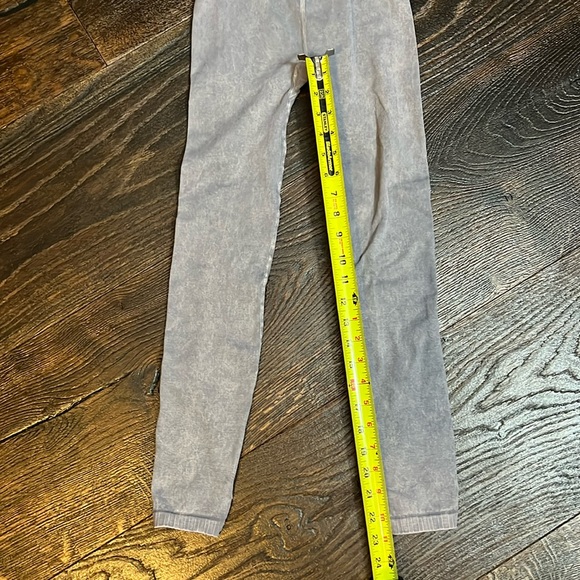 FP Movement High-Rise 7/8 Length Good Karma Leggings - Grey - XS/S - Picture 7 of 8